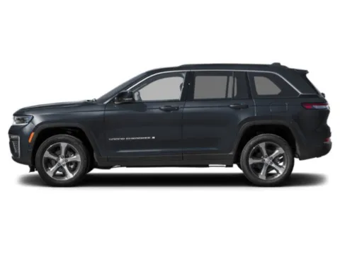 Another view of 2027 Jeep Grand Cherokee Limited for sale in Milbank, SD at AutoMaxx Chrysler Dodge Jeep Ram