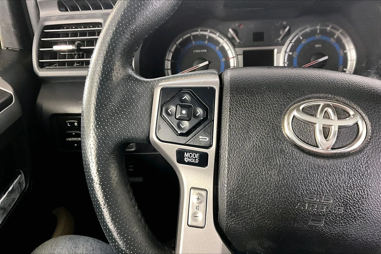 2018 Toyota 4Runner SR5 Premium - Photo 17