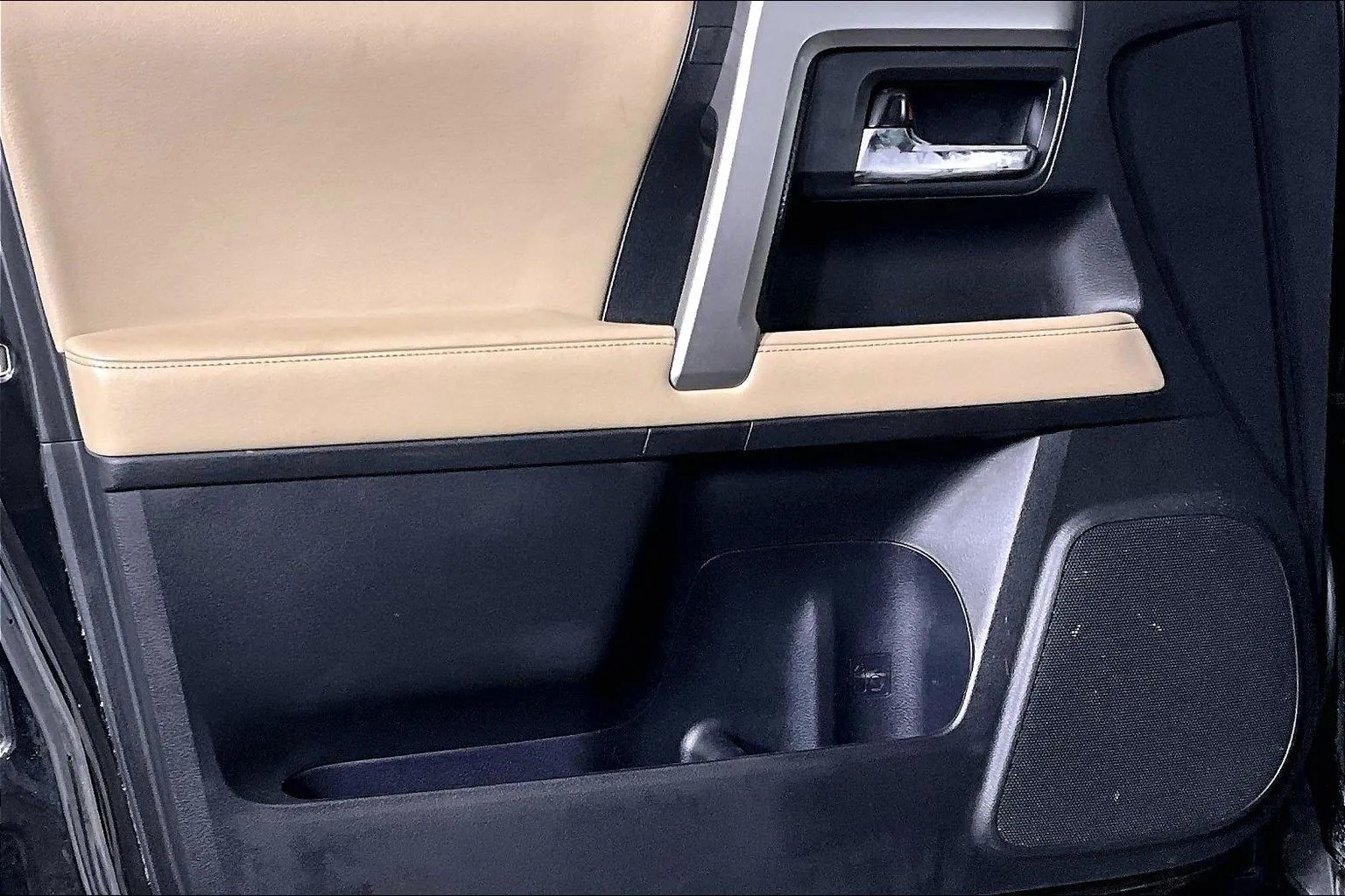 2018 Toyota 4Runner SR5 Premium - Photo 25