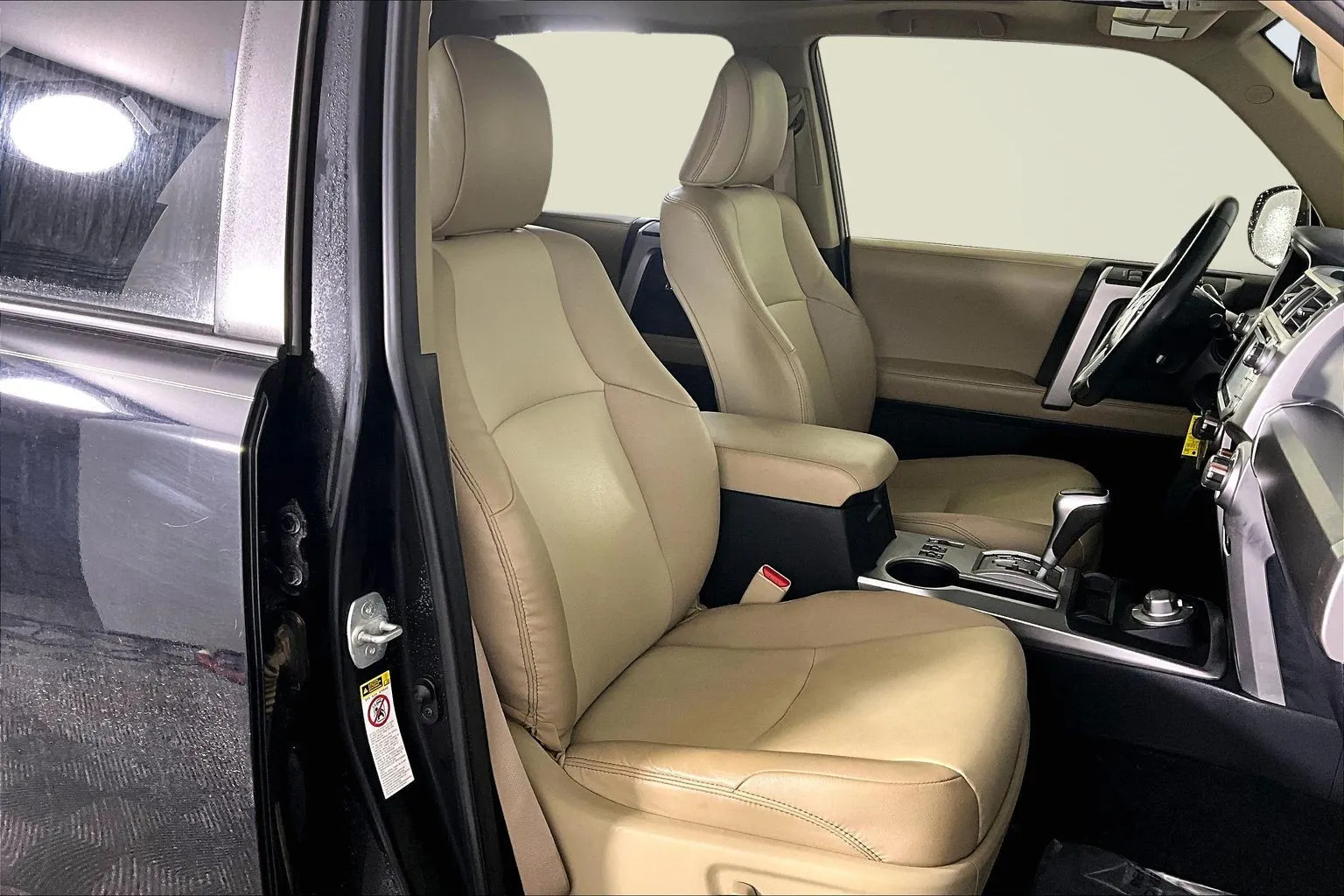 2018 Toyota 4Runner SR5 Premium - Photo 34