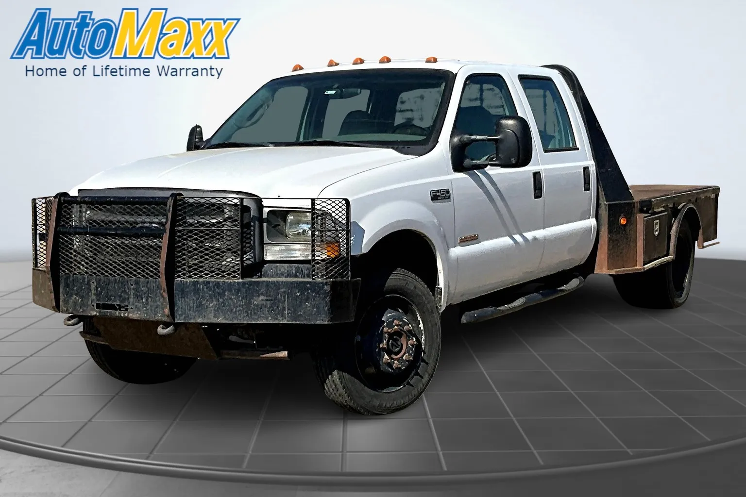 White 2003 Ford F-450SD XL for sale in Lemmon, SD
