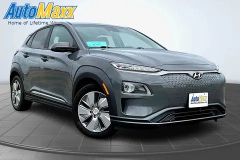 More photos of 2021 Hyundai Kona Electric Limited at AutoMaxx of Lemmon, SD