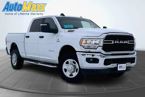 More photos of 2024 Ram 2500 Big Horn at AutoMaxx of Lemmon, SD