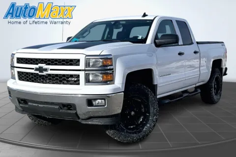 Blue 2015 Chevrolet Silverado 1500 LT for sale in Lemmon, SD
