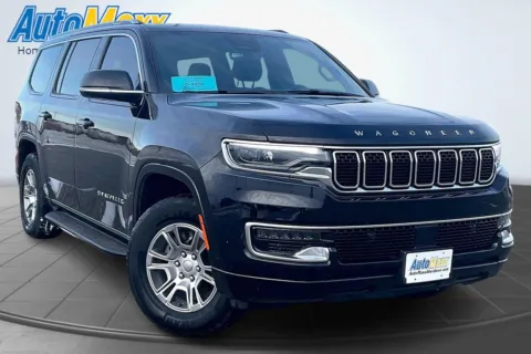 More photos of 2023 Jeep Wagoneer at AutoMaxx of Lemmon, SD