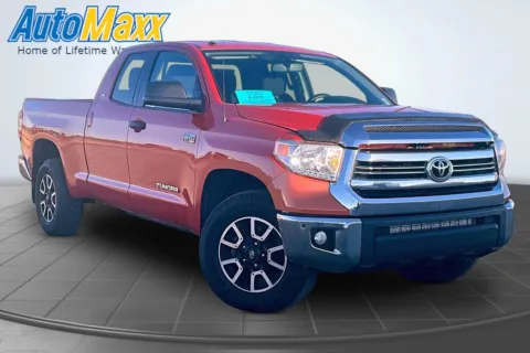 More photos of 2016 Toyota Tundra SR5 at AutoMaxx of Lemmon, SD