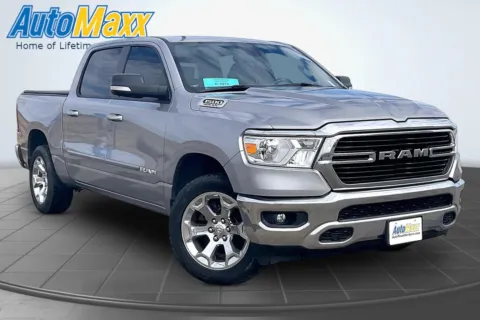 More photos of 2019 Ram 1500 Big Horn/Lone Star at AutoMaxx of Lemmon, SD