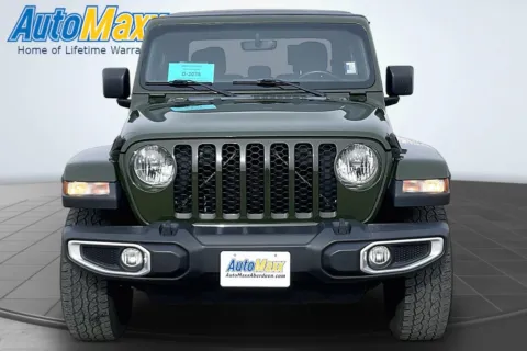 Another view of 2021 Jeep Gladiator Sport for sale in Lemmon, SD at AutoMaxx of Lemmon