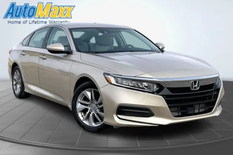 More photos of 2018 Honda Accord LX at AutoMaxx of Lemmon, SD