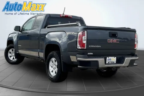 More photos of 2015 GMC Canyon at AutoMaxx of Lemmon, SD