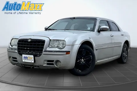 Silver 2005 Chrysler 300C for sale in Lemmon, SD
