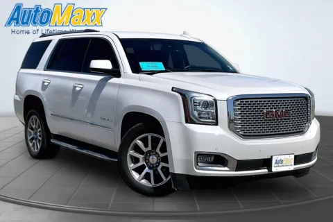 More photos of 2017 GMC Yukon Denali at AutoMaxx of Lemmon, SD