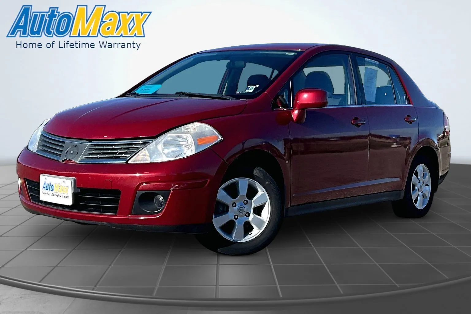 2007 Nissan Versa 1.8 SL CVT's photo