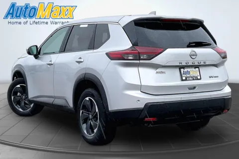 More photos of 2024 Nissan Rogue SV at AutoMaxx of Lemmon, SD