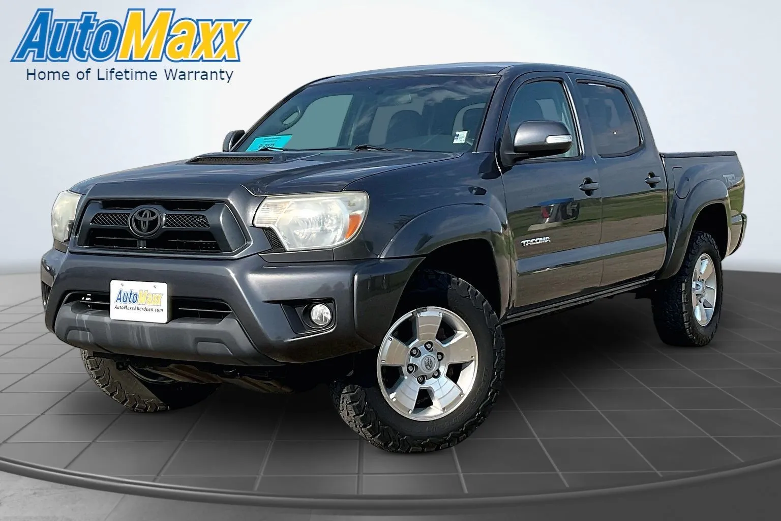 Gray 2014 Toyota Tacoma for sale in Lemmon, SD