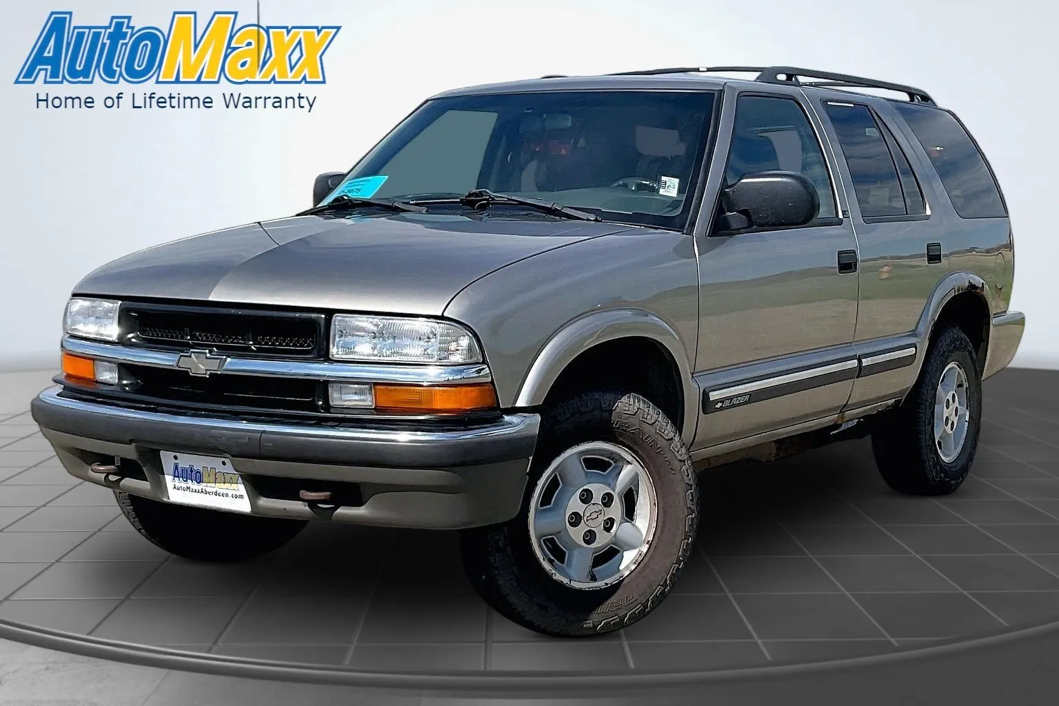 Gray 2000 Chevrolet Blazer LS for sale in Lemmon, SD