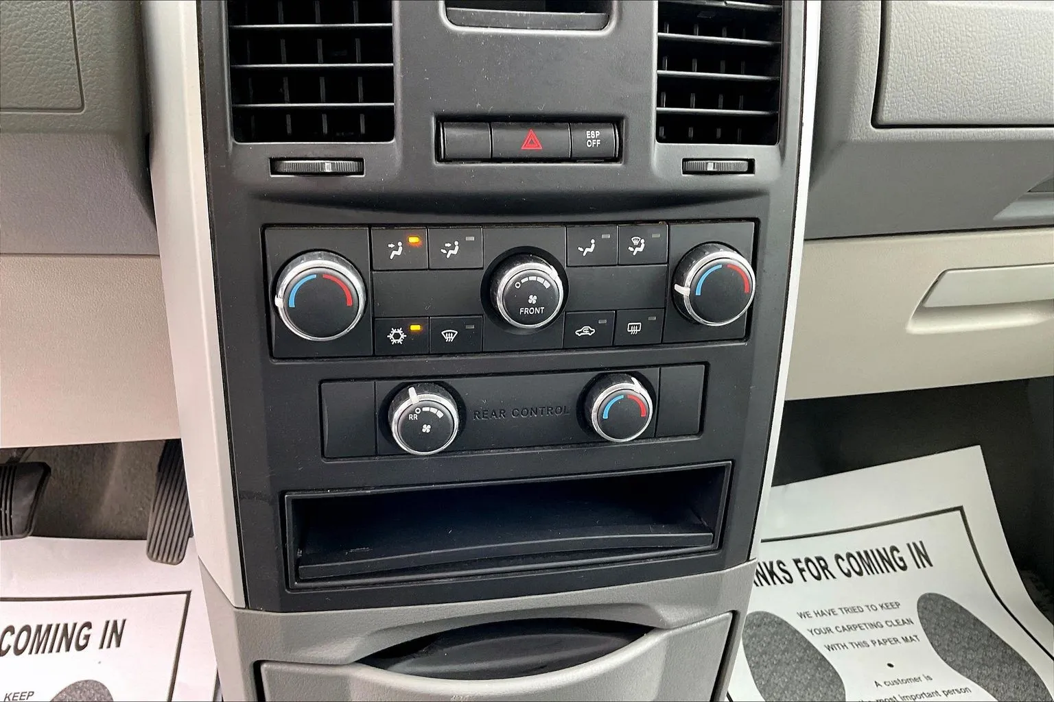 2010 Dodge Grand Caravan SE - Photo 17