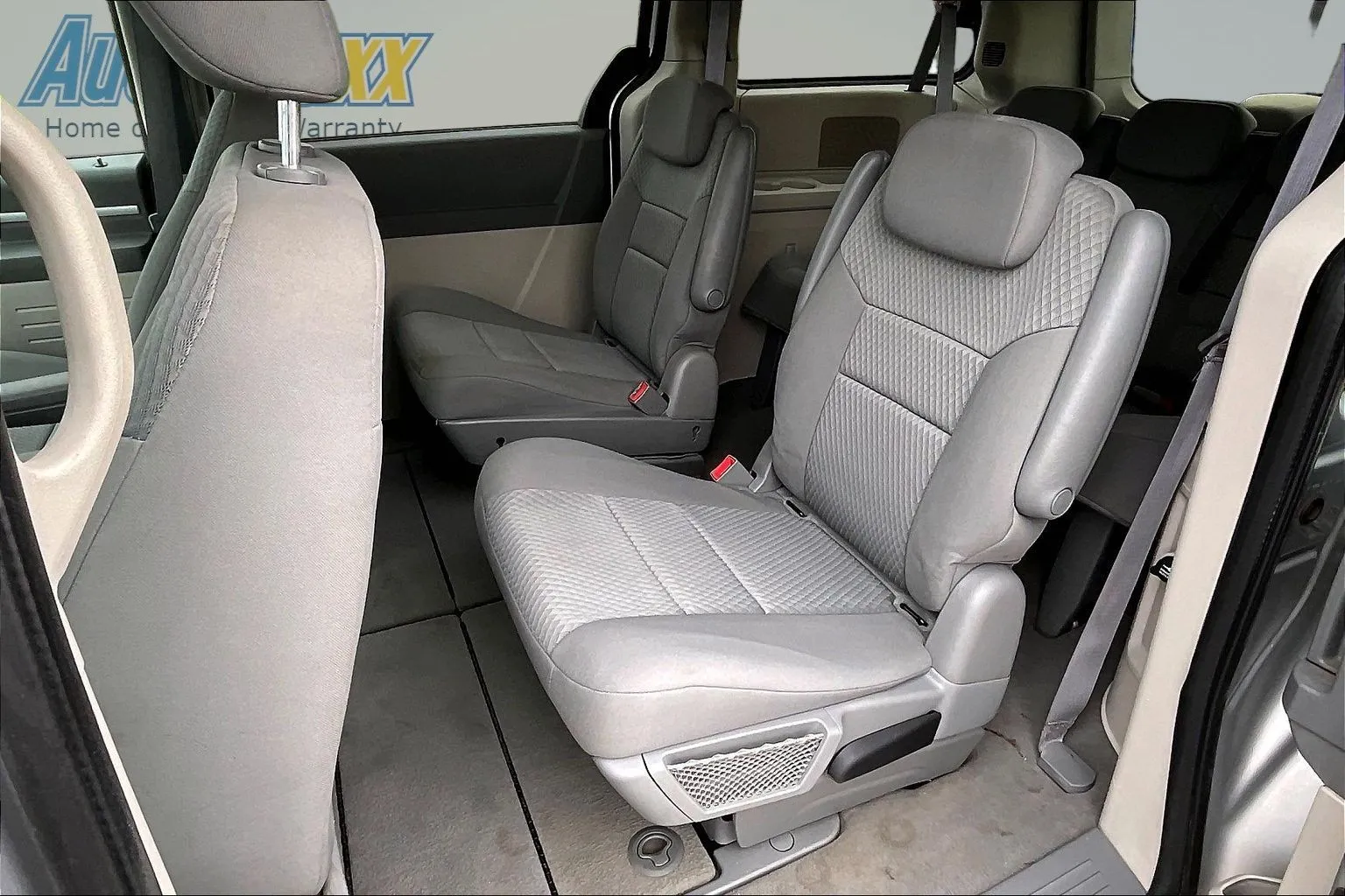 2010 Dodge Grand Caravan SE - Photo 22