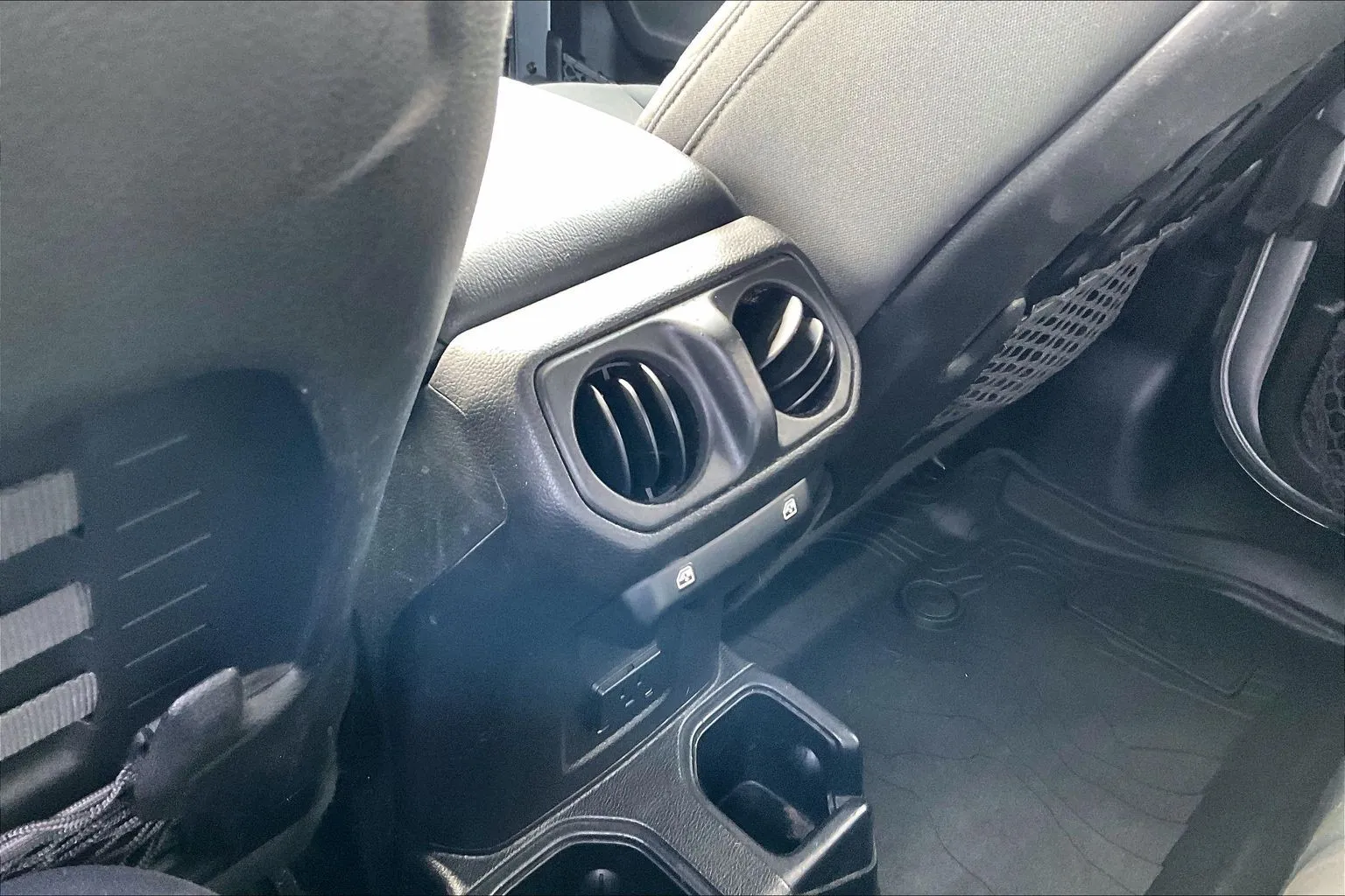 2020 Jeep Gladiator Mojave - Photo 15