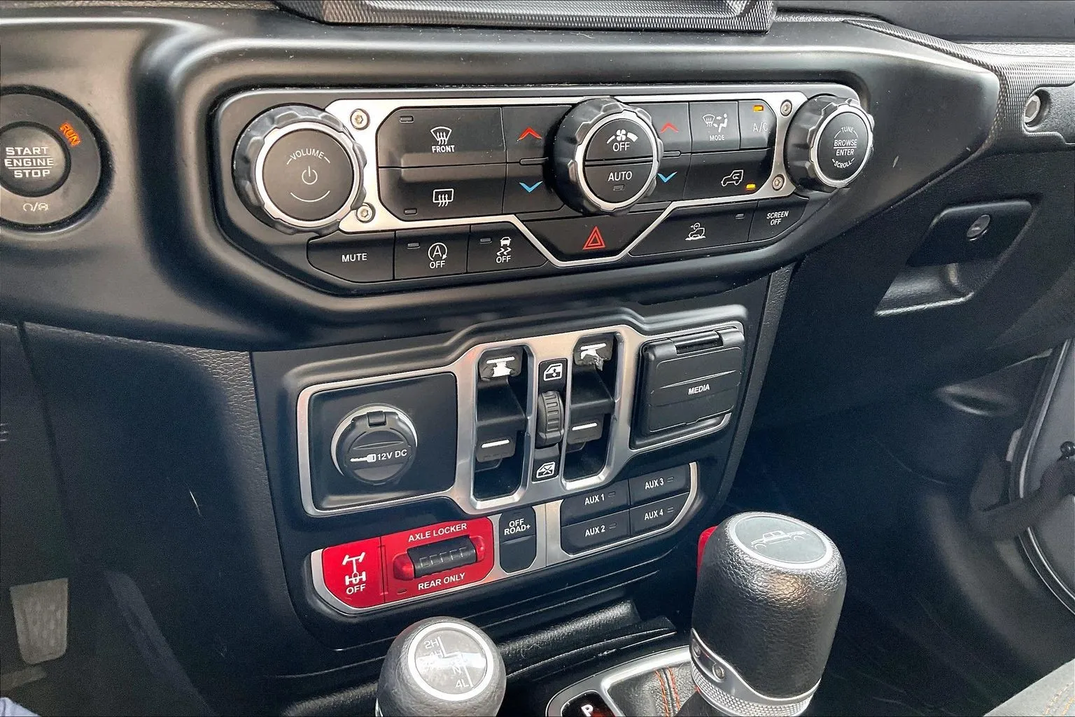 2020 Jeep Gladiator Mojave - Photo 21