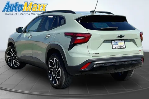 More photos of 2024 Chevrolet Trax 2RS at AutoMaxx of Lemmon, SD