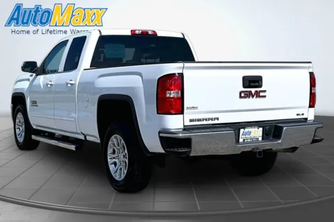 More photos of 2017 GMC Sierra 1500 SLE at AutoMaxx of Lemmon, SD