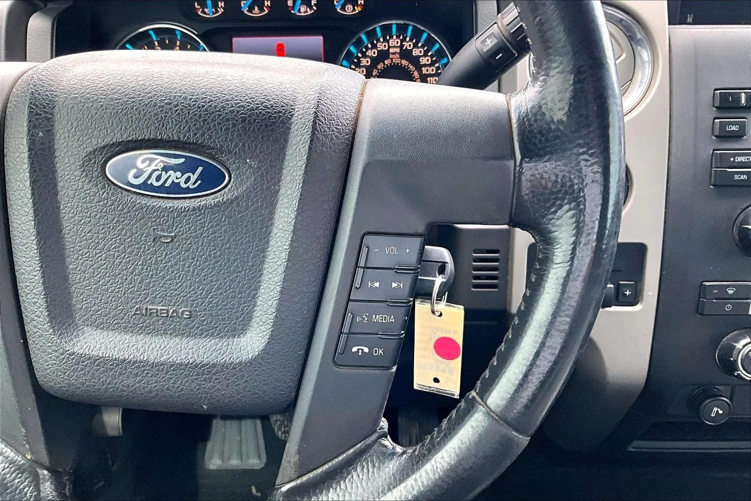 2012 Ford F-150 XLT - Photo 17