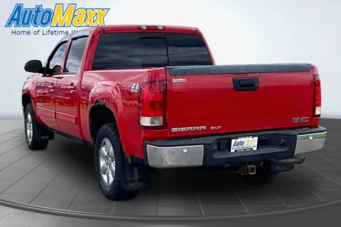 More photos of 2011 GMC Sierra 1500 SLT at AutoMaxx of Lemmon, SD