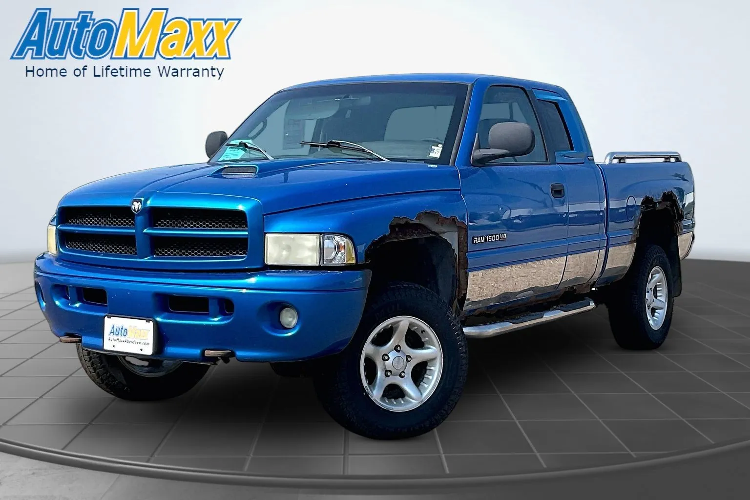 Blue 2001 Dodge Ram 1500 SLT for sale in Lemmon, SD