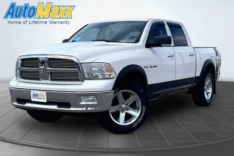 White 2009 Dodge Ram 1500 SLT for sale in Lemmon, SD