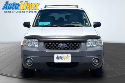 Photos of 2005 Ford Escape XLT for sale in Lemmon, SD at AutoMaxx of Lemmon