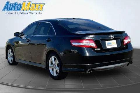 More photos of 2011 Toyota Camry SE at AutoMaxx of Lemmon, SD