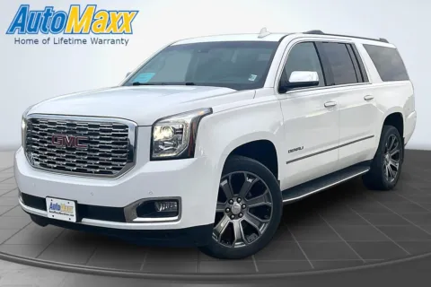 White 2018 GMC Yukon XL Denali for sale in Lemmon, SD