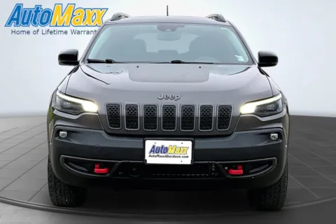 Photos of 2022 Jeep Cherokee Trailhawk for sale in Lemmon, SD at AutoMaxx of Lemmon