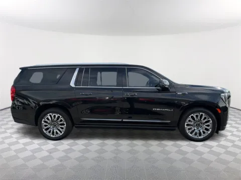 More photos of 2023 GMC Yukon XL Denali Ultimate at Southtowne Hyundai of Newnan, GA