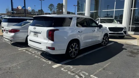 More photos of 2021 Hyundai Palisade Limited at Southtowne Hyundai of Newnan, GA