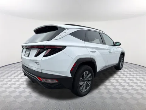 More photos of 2022 Hyundai Tucson Hybrid Blue at Southtowne Hyundai of Newnan, GA