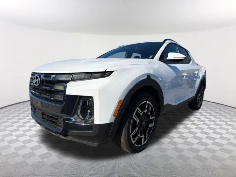 White 2025 Hyundai Santa Cruz Limited for sale in Newnan, GA