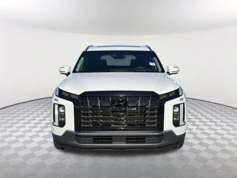 Photos of 2025 Hyundai Palisade Limited for sale in Newnan, GA at Southtowne Hyundai of Newnan