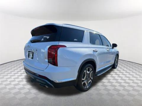 More photos of 2025 Hyundai Palisade Limited at Southtowne Hyundai of Newnan, GA