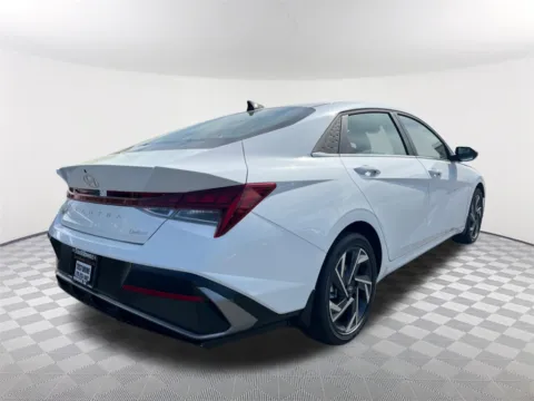 More photos of 2025 Hyundai Elantra Limited at Southtowne Hyundai of Newnan, GA