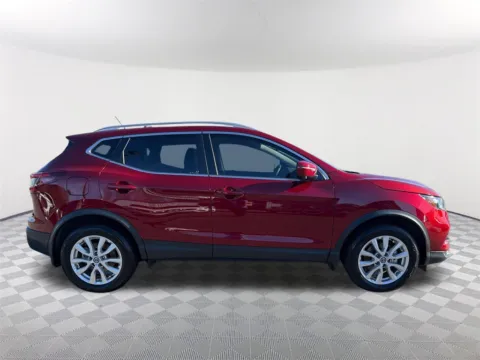 More photos of 2022 Nissan Rogue Sport SV at Southtowne Hyundai of Newnan, GA