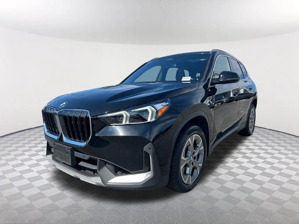 Black 2023 BMW X1 xDrive28i for sale in Newnan, GA