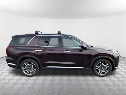 More photos of 2024 Hyundai Palisade Limited at Southtowne Hyundai of Newnan, GA