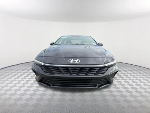 Photos of 2026 Hyundai Elantra SE for sale in Newnan, GA at Southtowne Hyundai of Newnan