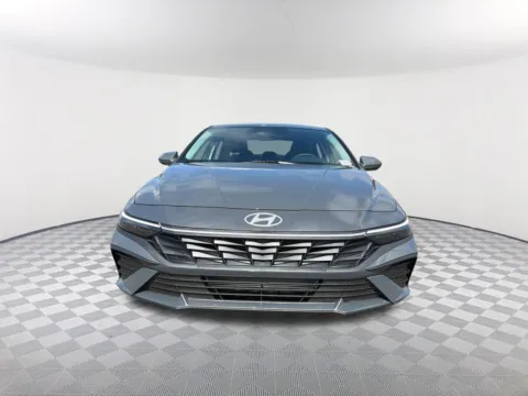 Photos of 2026 Hyundai Elantra SE for sale in Newnan, GA at Southtowne Hyundai of Newnan