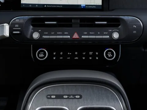 Photos of 2026 Hyundai Palisade SEL Premium for sale in Newnan, GA at Southtowne Hyundai of Newnan