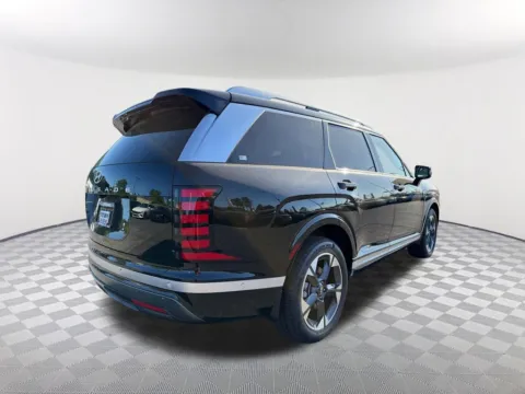 More photos of 2026 Hyundai Palisade Hybrid Limited at Southtowne Hyundai of Newnan, GA