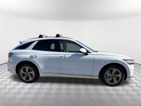 More photos of 2026 Genesis GV70 2.5T Select at Southtowne Hyundai of Newnan, GA