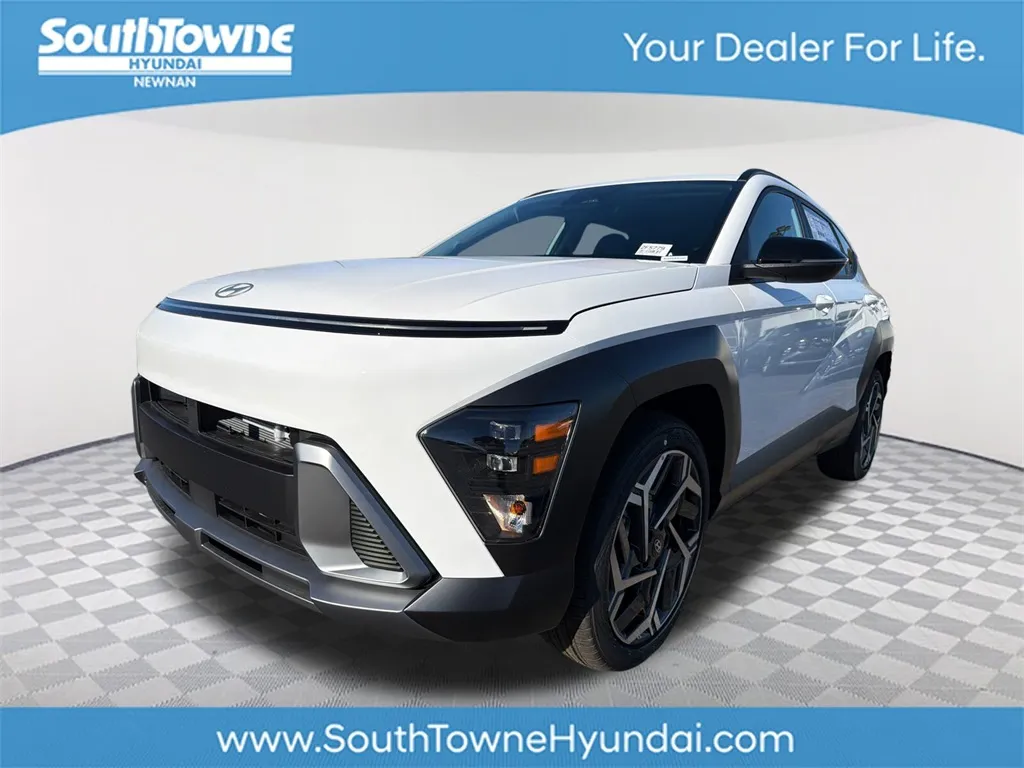 White 2026 Hyundai Kona SEL Premium for sale in Newnan, GA